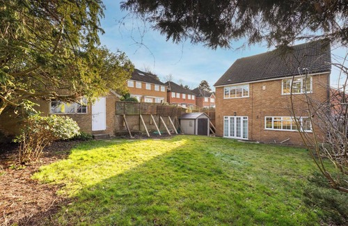Borehamwood House | The Meadows near Sky Studios
