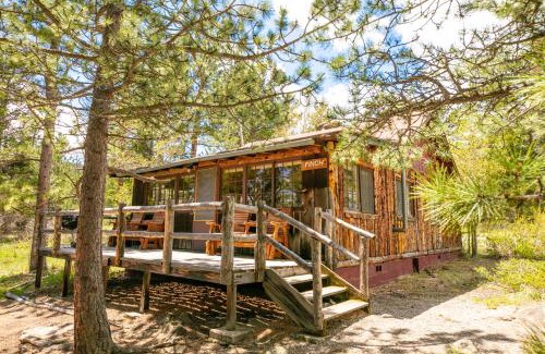 Allenspark Cabin | The Meeker Park Lodge