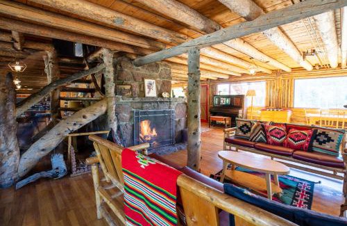 Allenspark Cabin | The Meeker Park Lodge