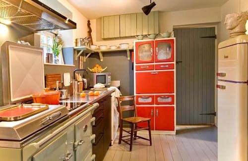 Field Dalling House | The Meeting House