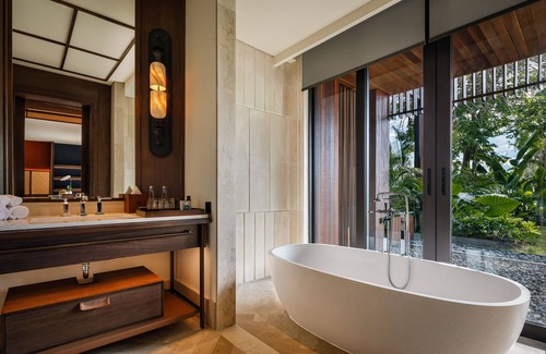 Sanur Resort | The Meru Sanur