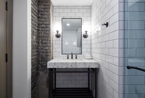 Byward Market - Parliament Hill Hotel | The Metcalfe by Gray Collection