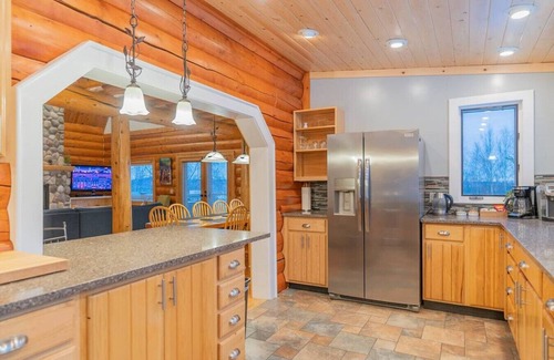 Fairbanks House | The Mia Hideaway With Northern Aurora Views