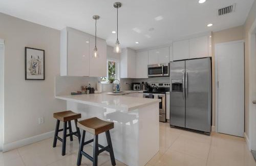 Miami Gardens House | The Miami Gardens Getaway