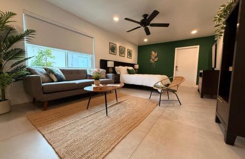 West Little Havana Apartment | The Miami Tropic Suite - Private Stay with Free Parking in the Heart of Miami