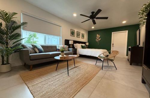 West Little Havana Apartment | The Miami Tropic Suite - Private Stay with Free Parking in the Heart of Miami