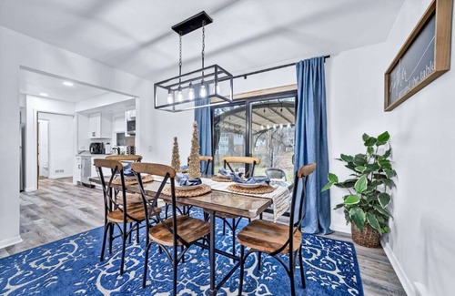 Lansing House | The Mid-Century Retreat