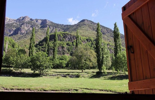 Sahun Apartment | The Middle Haystack, Chuanon House