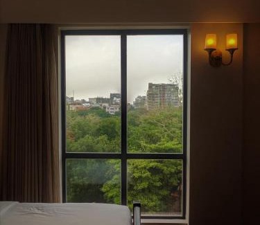 Banani Hotel | The Midori by Lakeshore, Gulshan , Dhaka