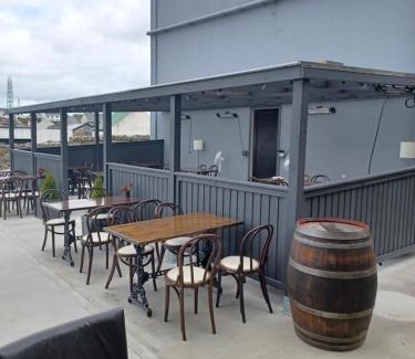 Dungloe House | The Midway Bar & Guesthouse