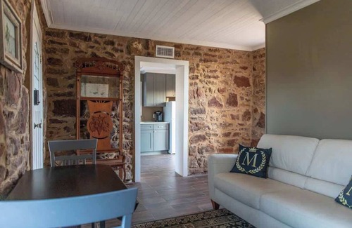 Mason House | The Mildred Guest Haus