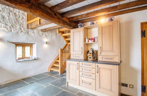 Highampton Cottage | THE MILKING PARLOUR, family friendly, with open fire in Highampton