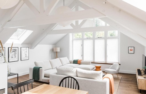 South Pool Apartment | The Millbrook Inn