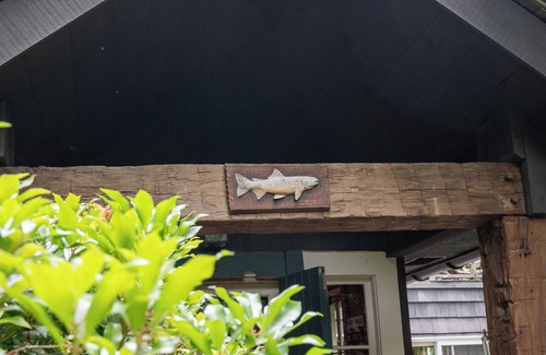 Mirror Lake Cabin | The Millhouse | The historic Mill House on Mirror Lake and Cullasaja River