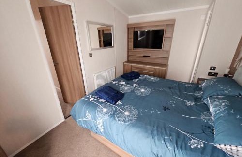 Rhyl Other | The MINI LODGE