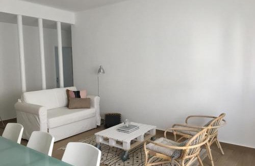 Bombarral Apartment | The Minimal House II