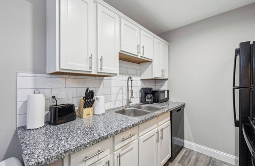 South Arlington Apartment | The Mirage 271 I Comfy 2 Bed 1 Bath