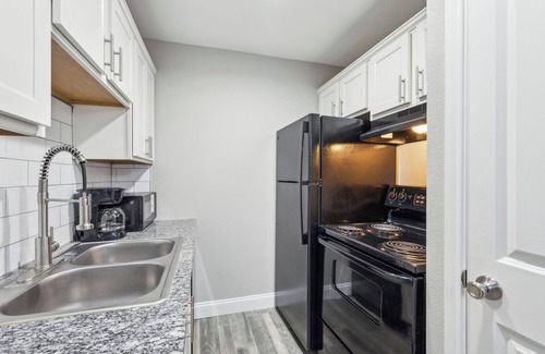 South Arlington Apartment | The Mirage 271 I Comfy 2 Bed 1 Bath