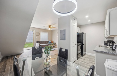 South Arlington Apartment | The Mirage 279 I Comfy 1 Bed 1 Bath