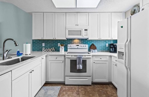 Butler Beach Condo | The Misty Mermaid: 2 King Beds 2 BR/2 BA w/view in St Augustine