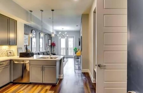 Buckhead Village Apartment | The Modern Buckhead Retreat