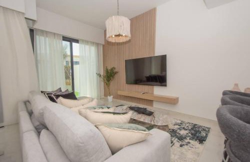 Mina Al Arab House | The Modern Escape