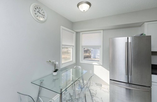 Berwick House | The Modern Getaway - Entire house in Des Moines