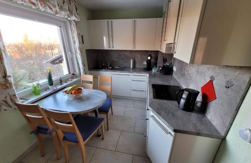 Michelsberg Apartment | The modern vacation apartment is situated in a quiet location next to the local recreation area