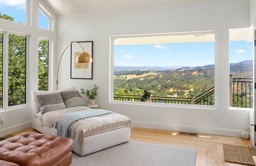 Atascadero House | The Mokum House: Amazing Views, Hot Tub, Pets OK
