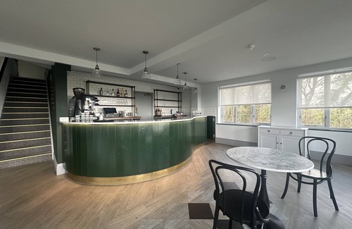 Chittlehamholt Cabin | The Mole Resort that sleeps 6 guests in 3 bedrooms