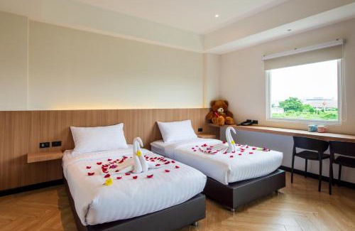 Khlong Nung Hotel | The Moment Hotel