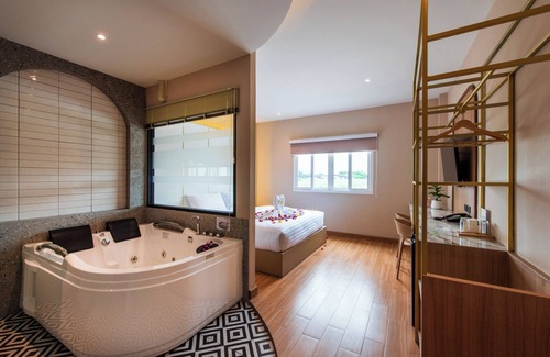 Khlong Nung Hotel | THE MOMENT