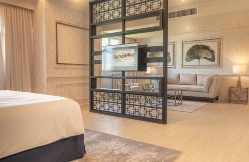 Calasiao Hotel | The Monarch Hotel