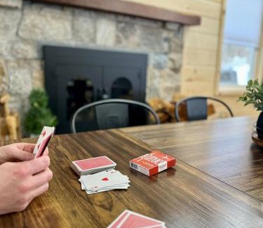 Wardsboro Ski Chalet | The Mont Haus - Minutes to Mt Snow & Stratton!