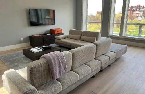 Downtown Boston Apartment | The Monty Boston