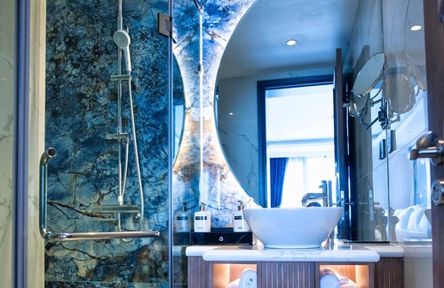 Cat Hai Hotel | The Moon Boutique Hotel Cat Ba