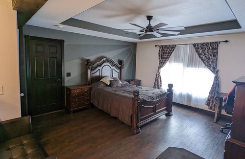 Lake City House | The Moon House