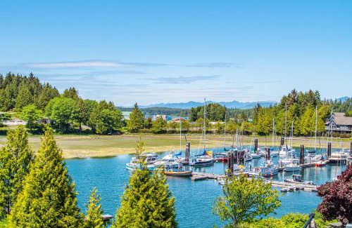 Ucluelet Apartment | The Moorage