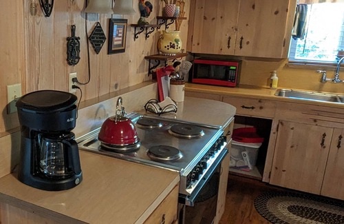 Pinehurst Cottage | The Moore's Cabin