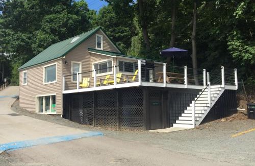 Hammondsport House | The Mooring