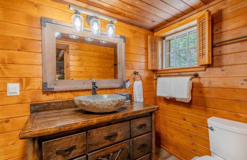 West Yellowstone House | The Moose Bunkhouse