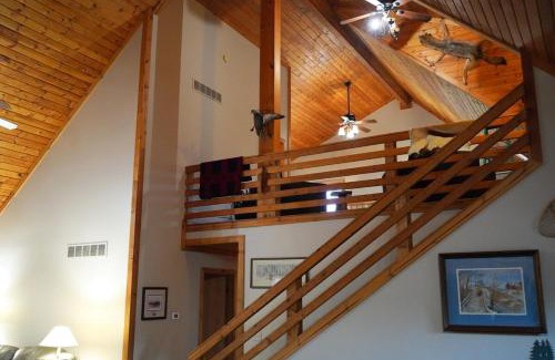 Thompsonville House | The Moose Lodge at Crystal Mountain