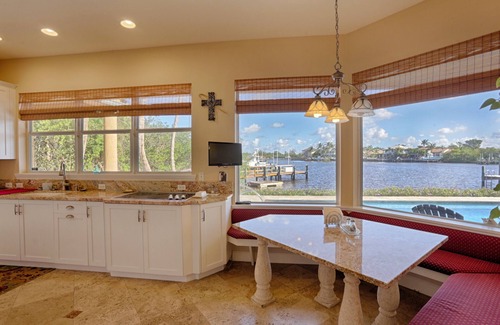 Old Town Hall House | The Most Exclusive Waterfront Property in Jupiter. Private and Close to Dining