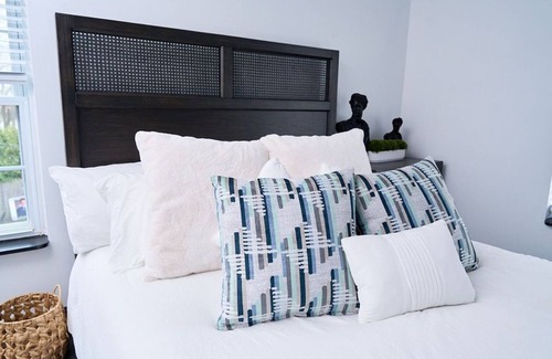Lake Como House | THE MOST LUXURY AIR B N B OF BELMAR! The Saint Noah