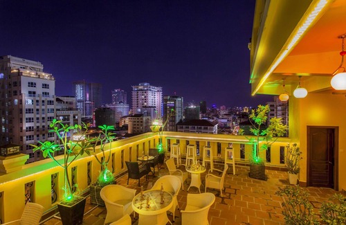 Prampir Makara House | The Mou Hotel - Twin Room - Free Bicycle usage