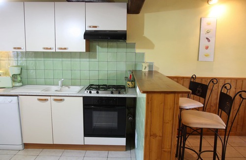 Cheval-Blanc Cottage | The Moulin de Milan cottage at Cheval Blanc between Alpilles and Luberon