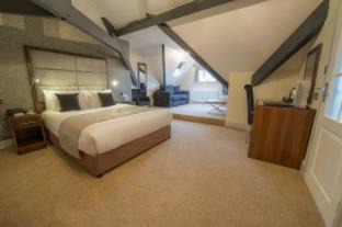 Wolverhampton Hotel | The Mount Country Manor Hotel & Golf Wolverhampton