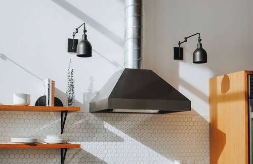 Boulder House | The Mountain Lookout