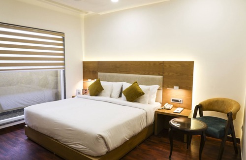 Gwalior Hotel | The Moziac Gwalior