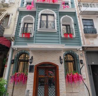 Old City Apartment | THE MUA LUXURY HOMEs